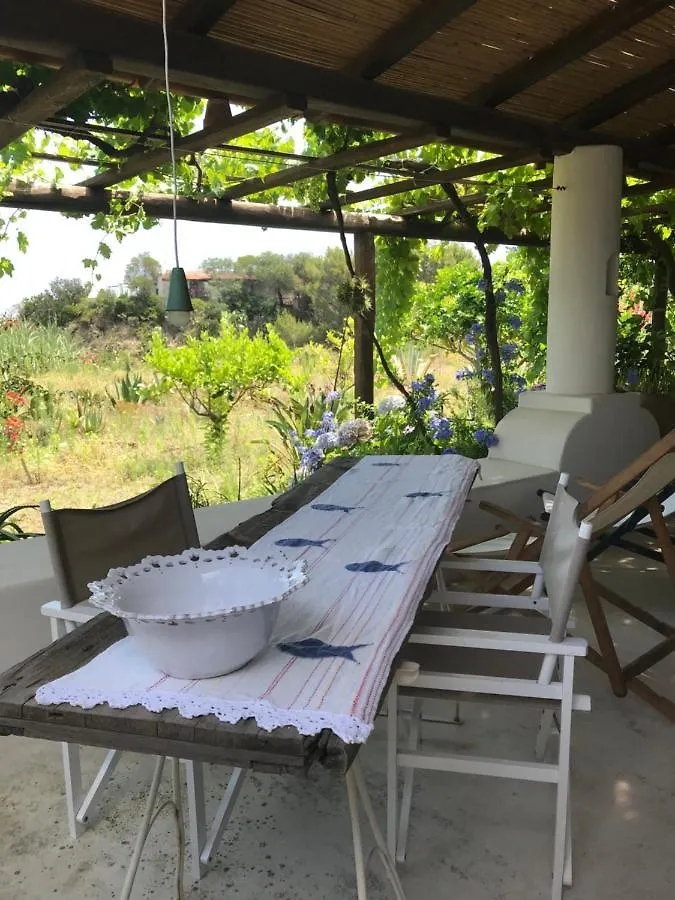 ベッド・アンド・ブレックファスト B&B Al Salvatore Di Lipari イタリア