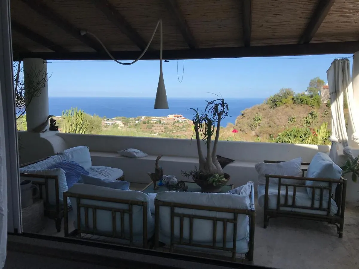 B&B Al Salvatore Di Lipari 0*, ליפארי