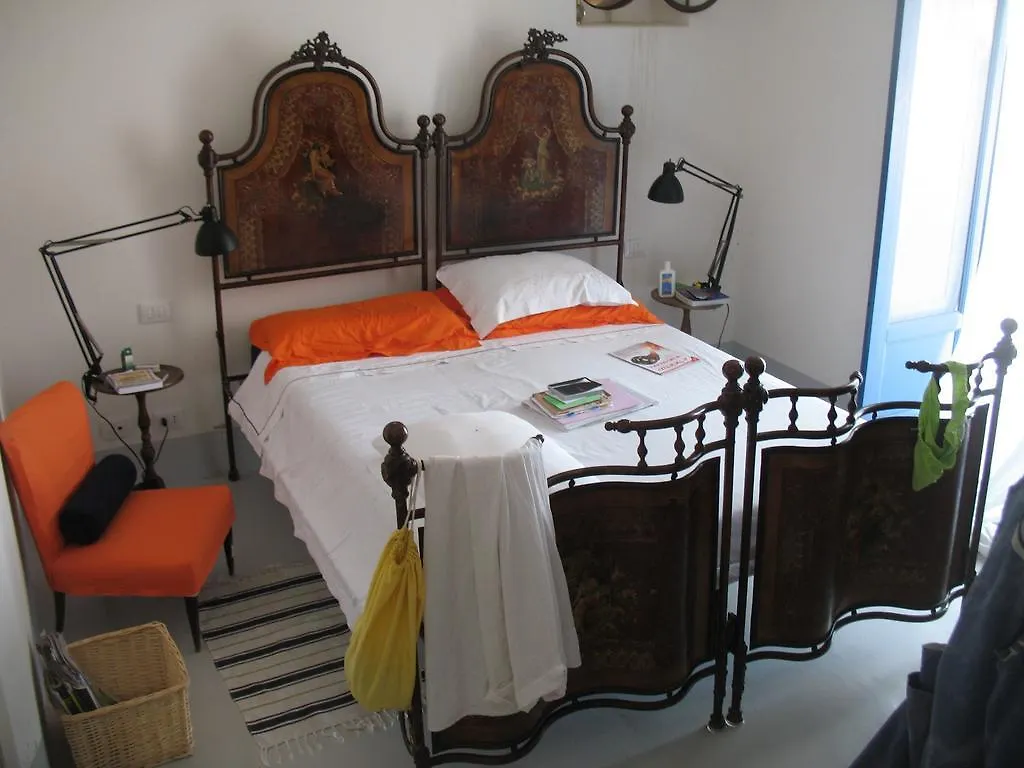 B&B Al Salvatore Di Lipari 0*, リーパリ イタリア